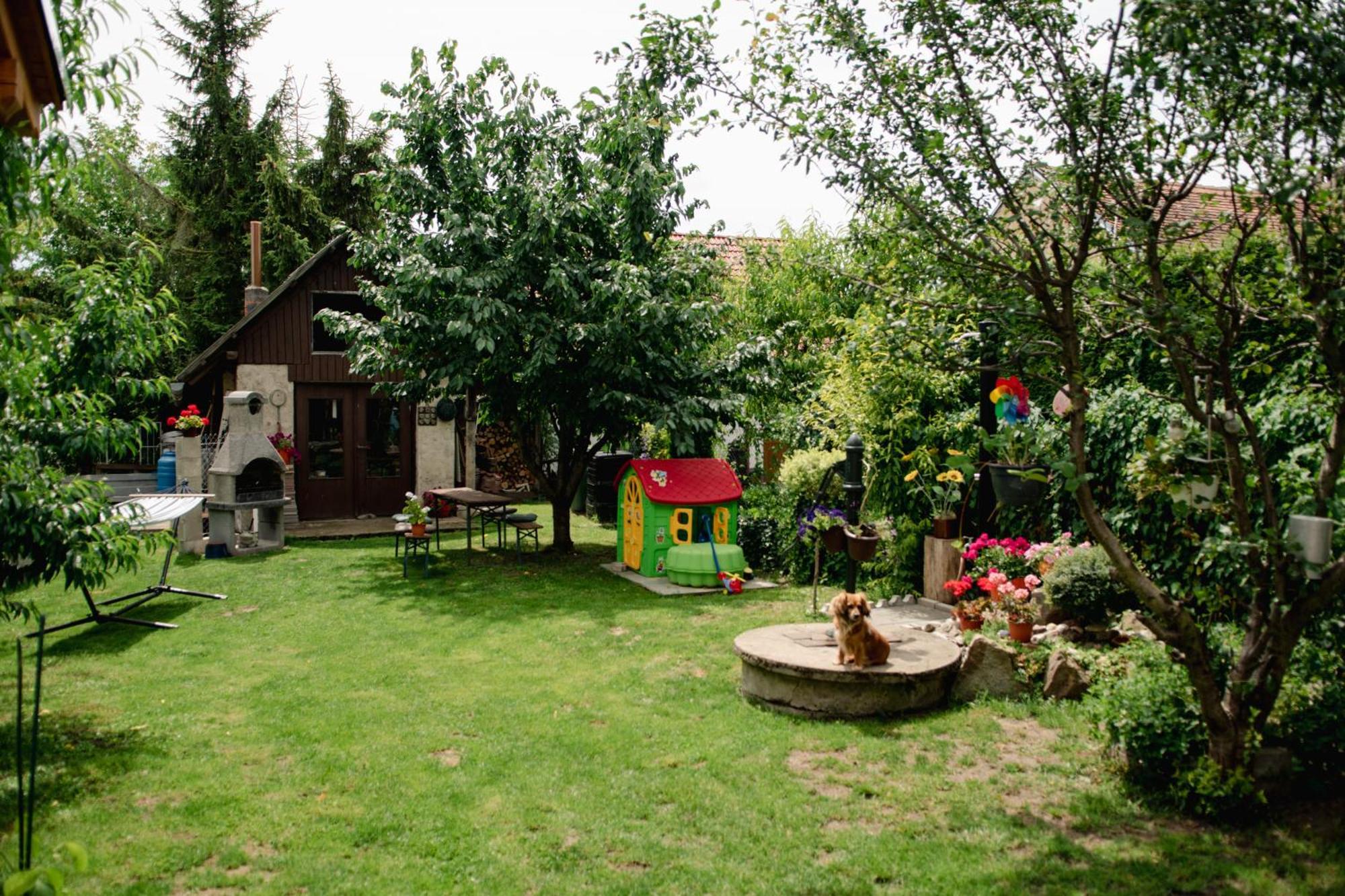 Podkrovni Apartman S Vyhledem Na Namesti Lomnice nad Lužnicí Екстериор снимка